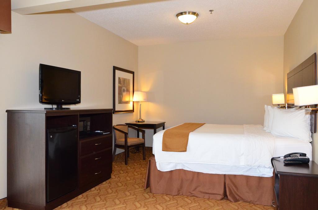 Cobblestone Inn & Suites - Lake View Quarto foto